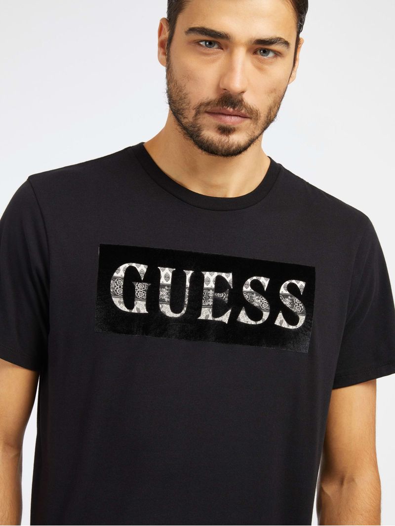 Playera Negra Guess Velvet Playeras