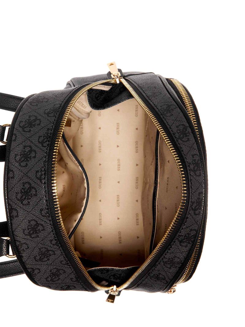 Backpack-Guess-Manhattan