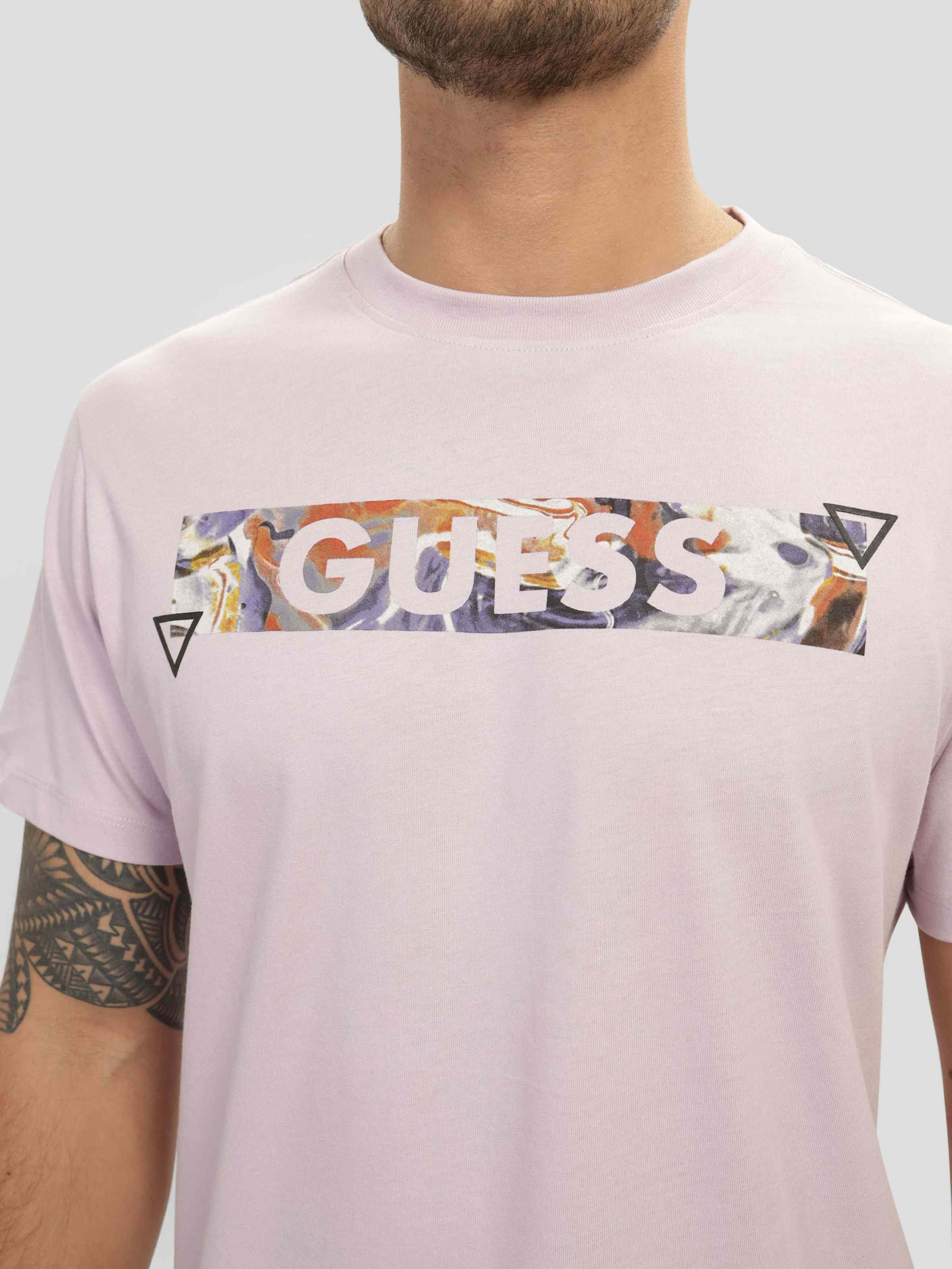 Playera guess de colores hot sale