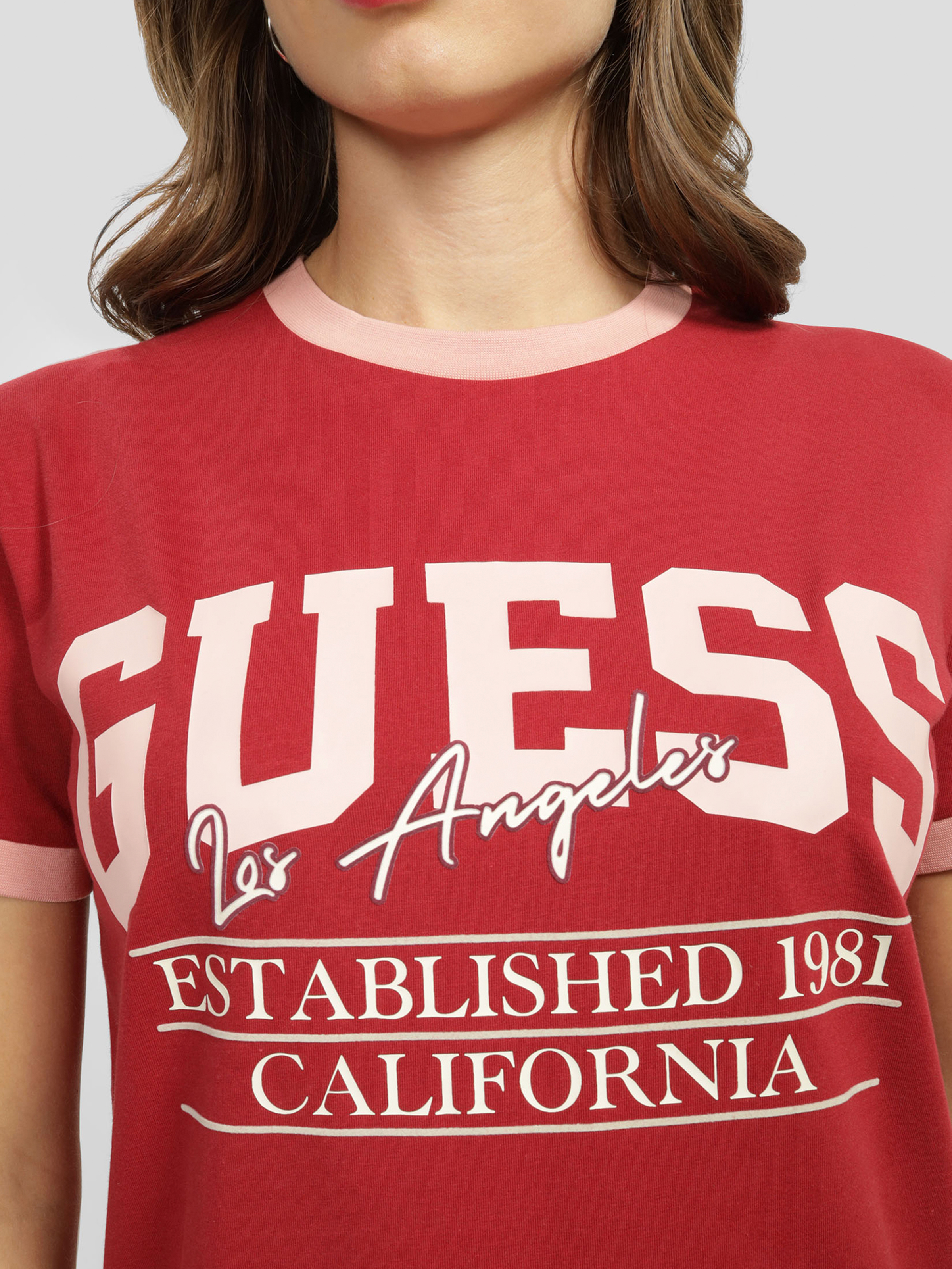 Playera best sale guess roja