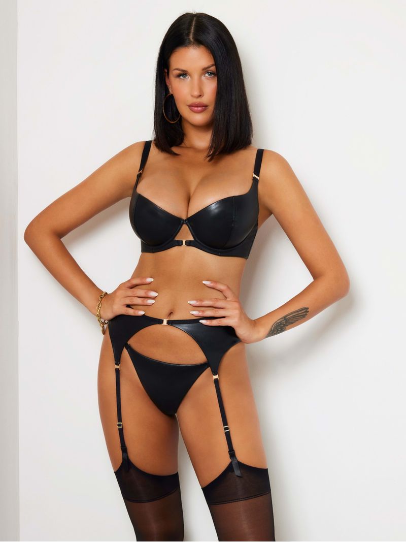 panty-guess-tania