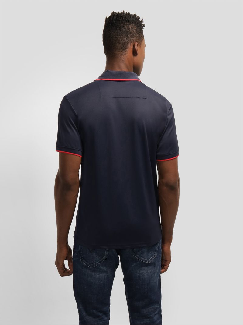 playera-tipo-polo-guess-tech-stretch