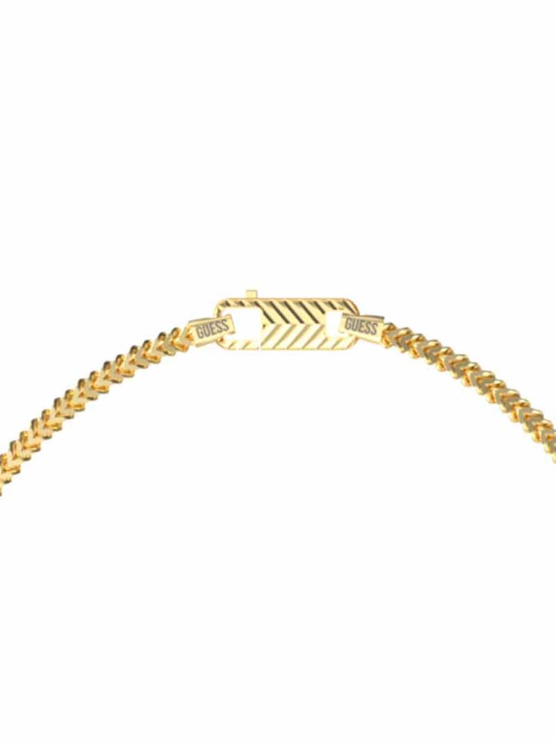 collar-guess-pitstop