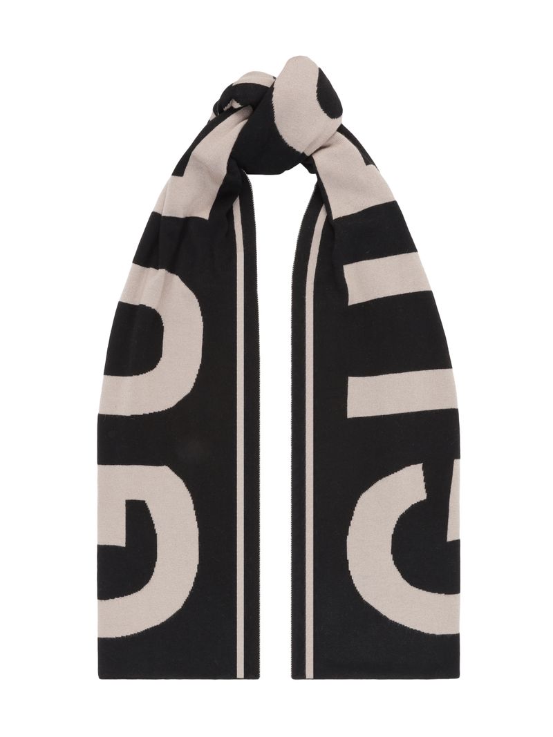 bufanda-guess-con-logo
