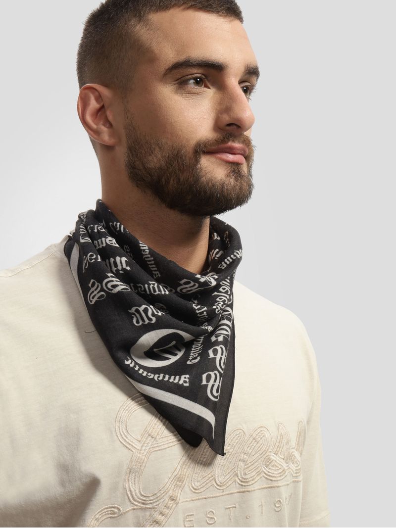 mascada-guess-gothic