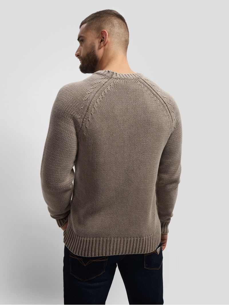 sueter-guess-ellery