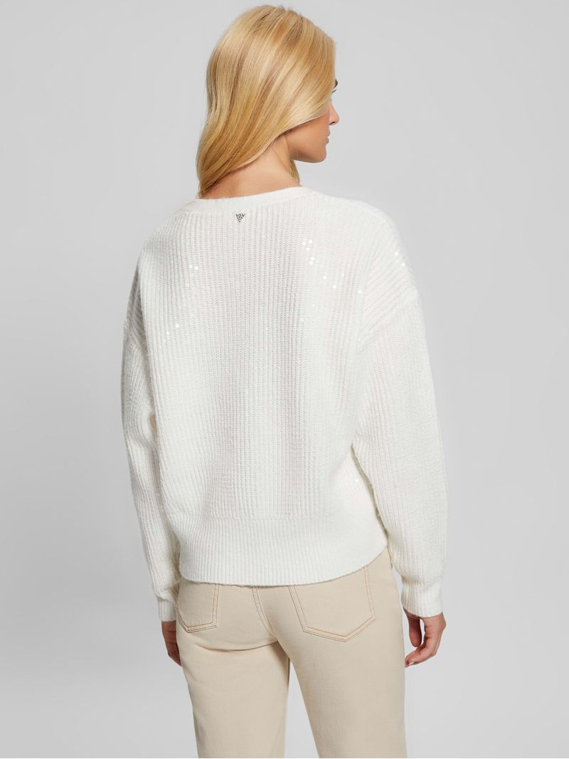 sueter-guess-riley