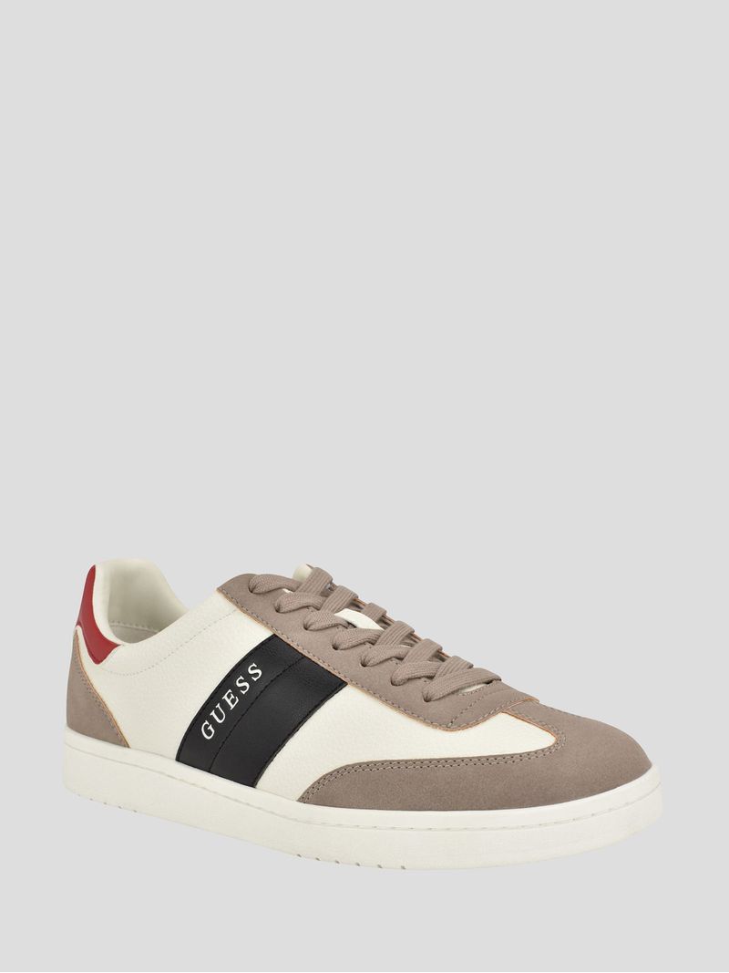 tenis-guess-levy