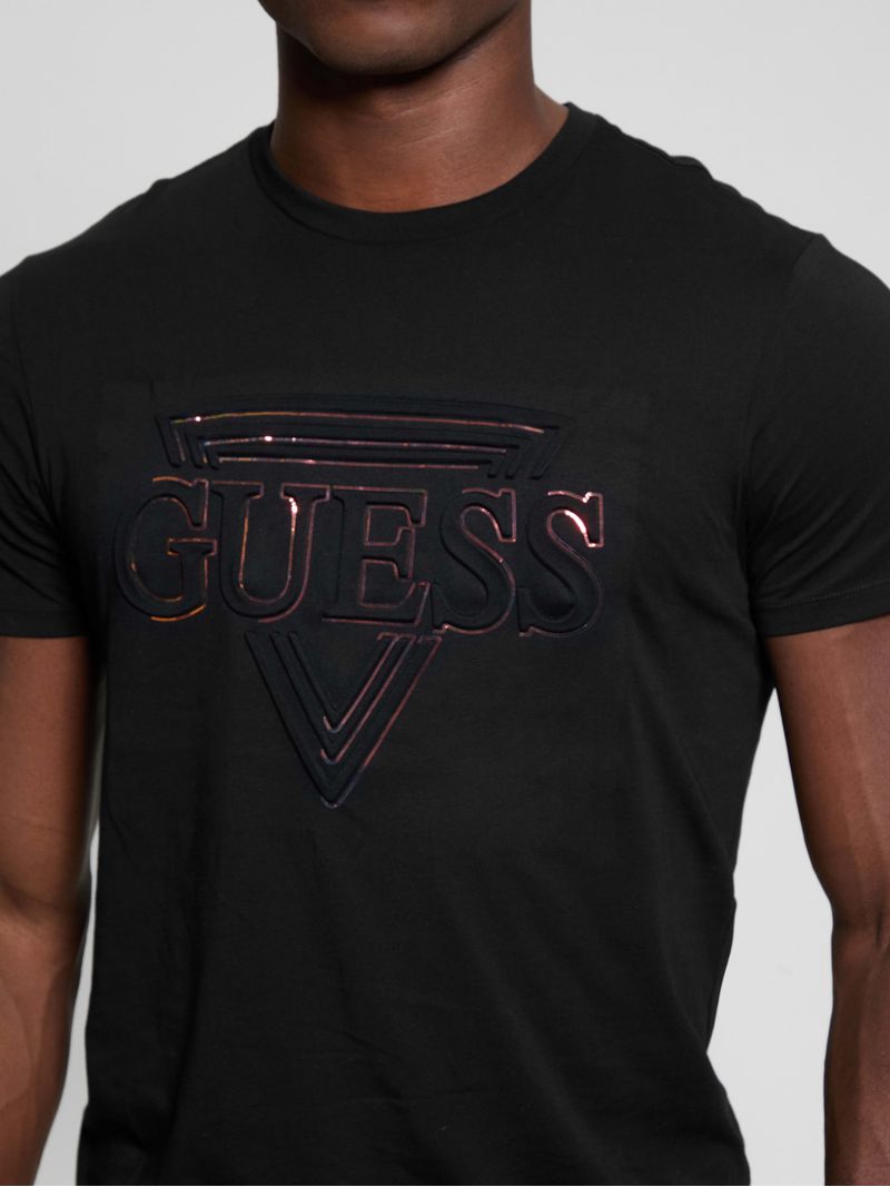 playera-guess-triangle-embossed