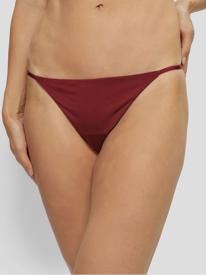 panty-guess-lara
