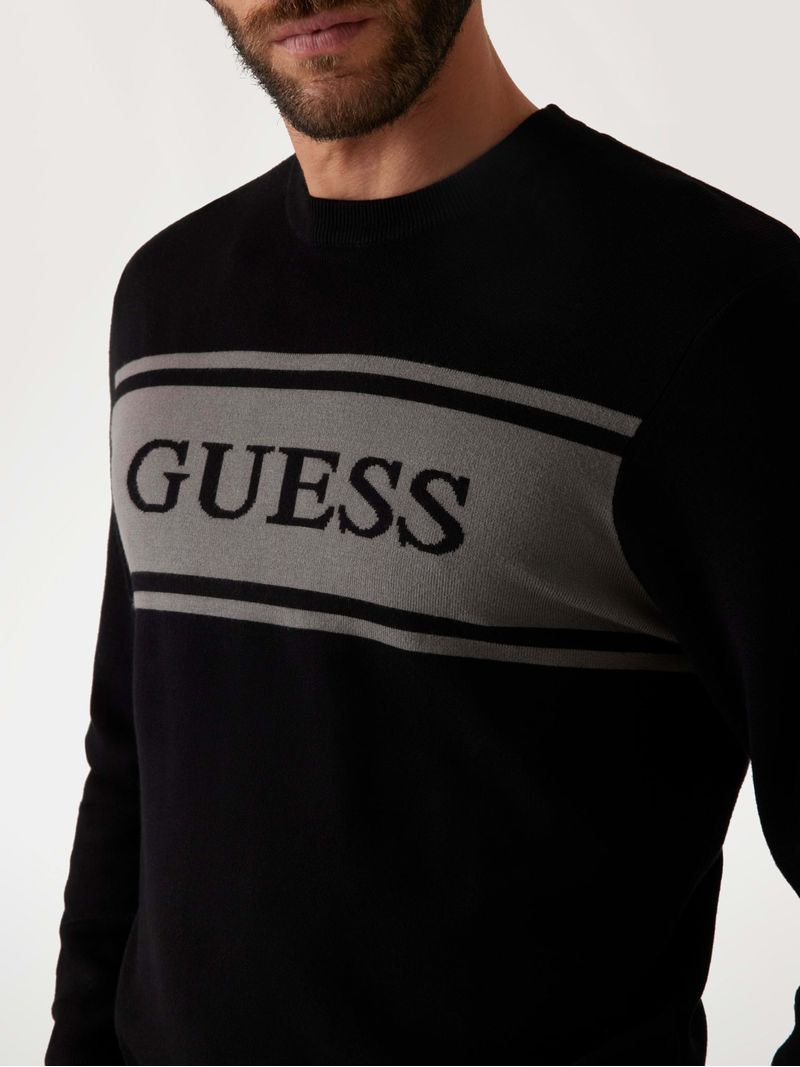 sueter-guess-flick