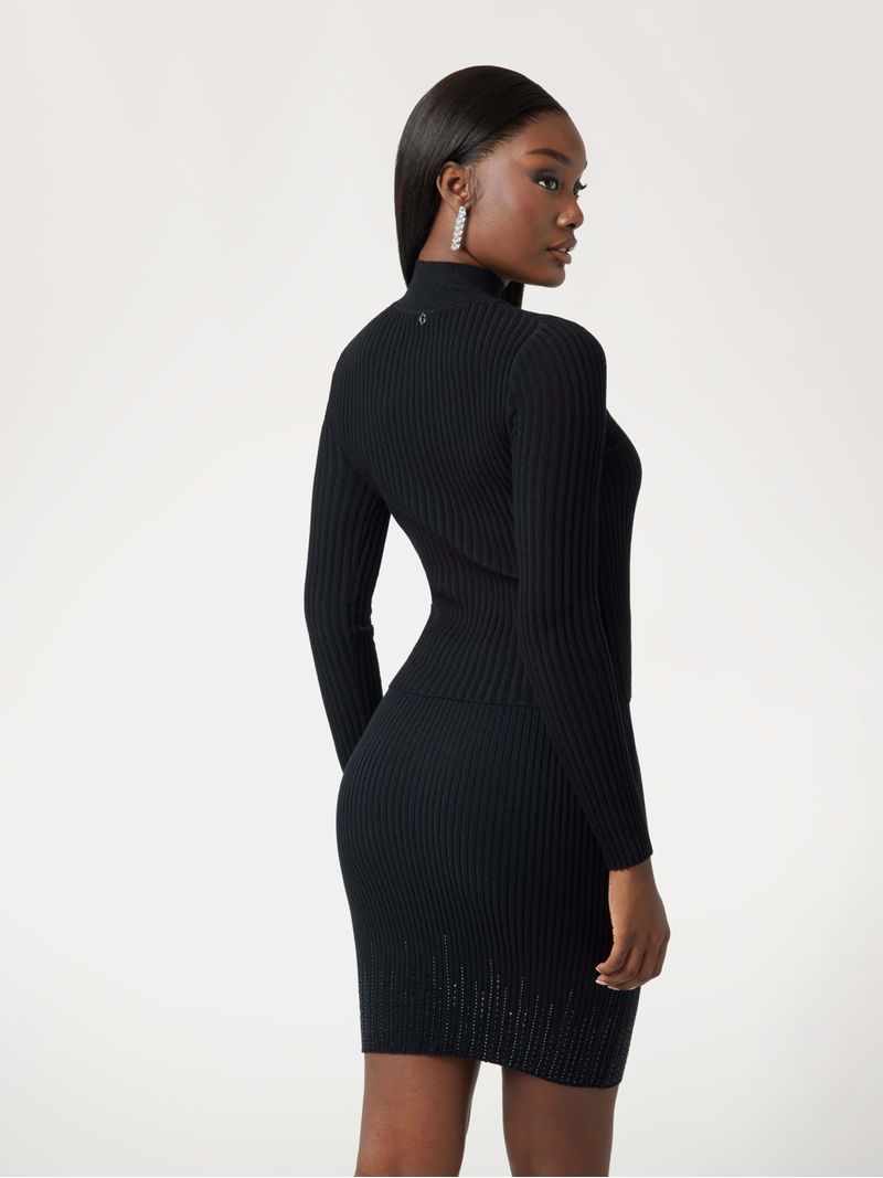 sueter-guess-alice