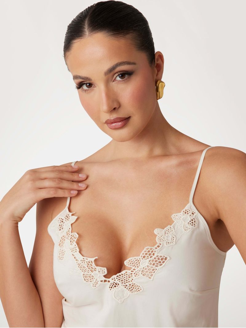 top-guess-marciano-brooke