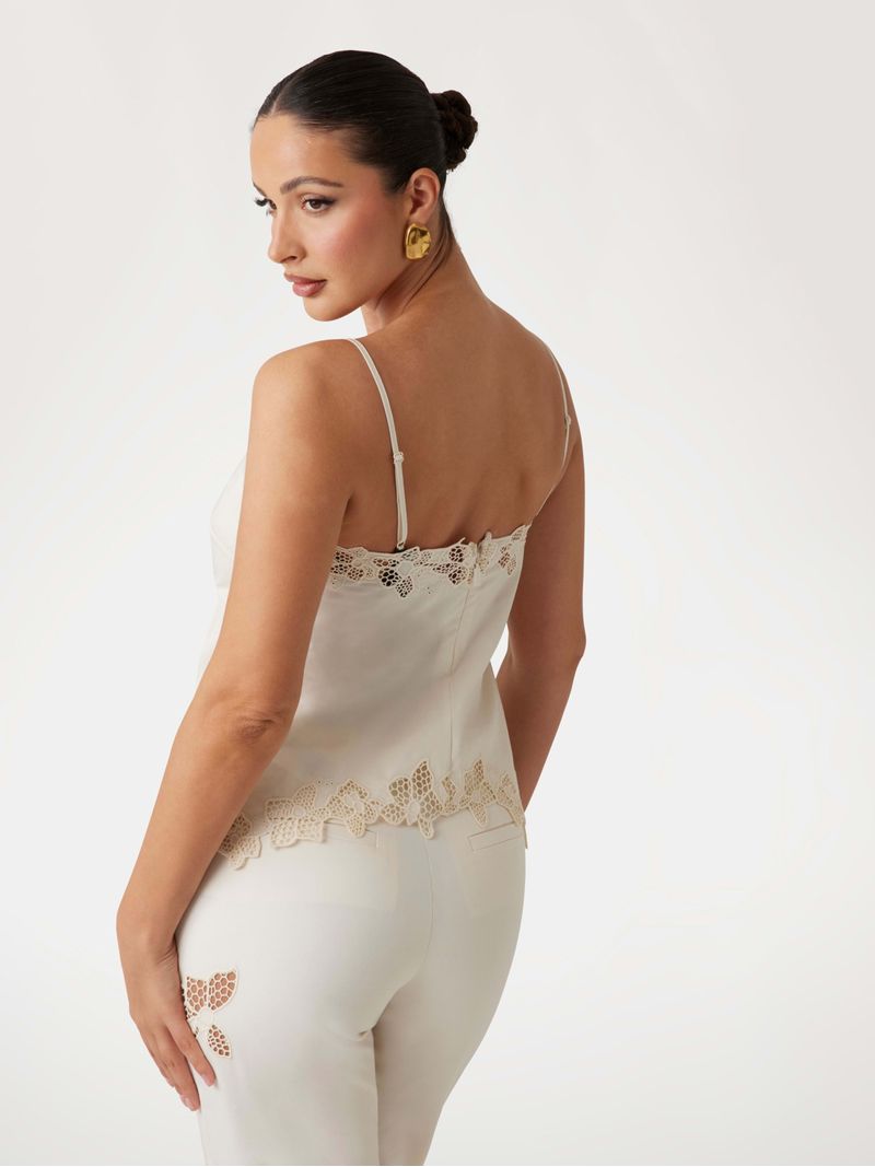 top-guess-marciano-brooke