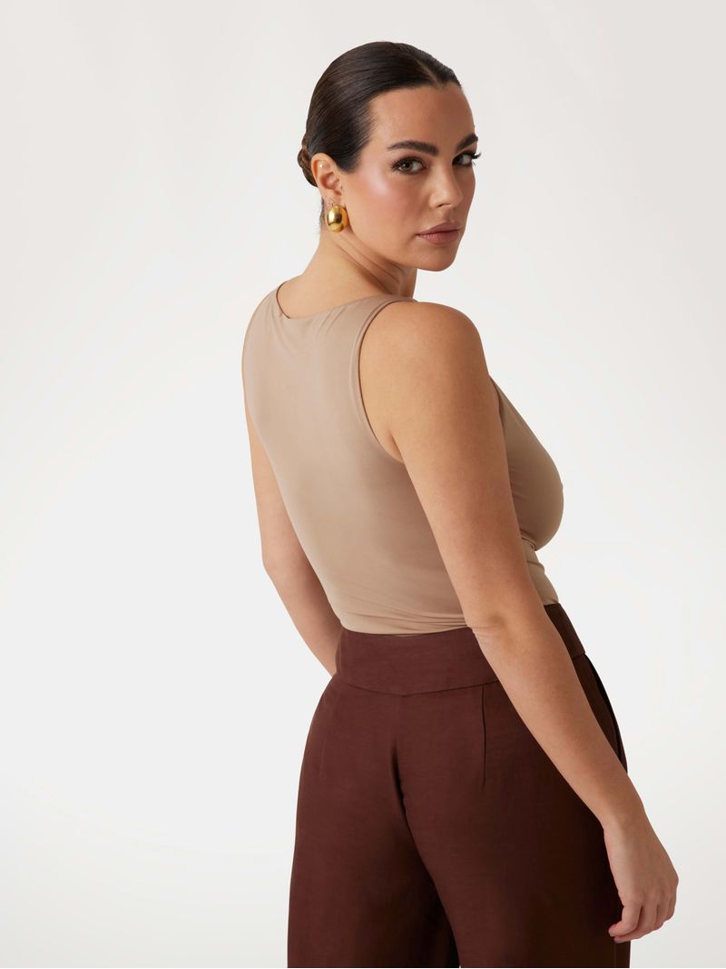 top-guess-marciano-alva