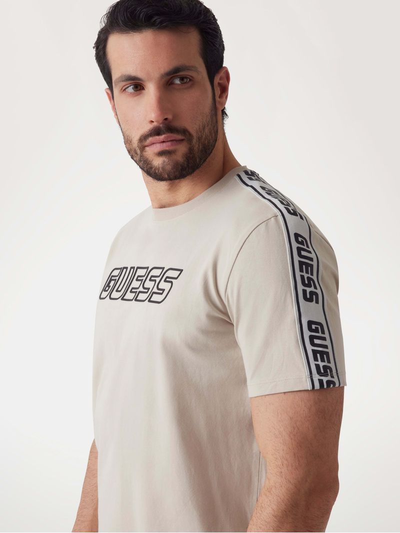 Playera-Guess-Active-Arlo