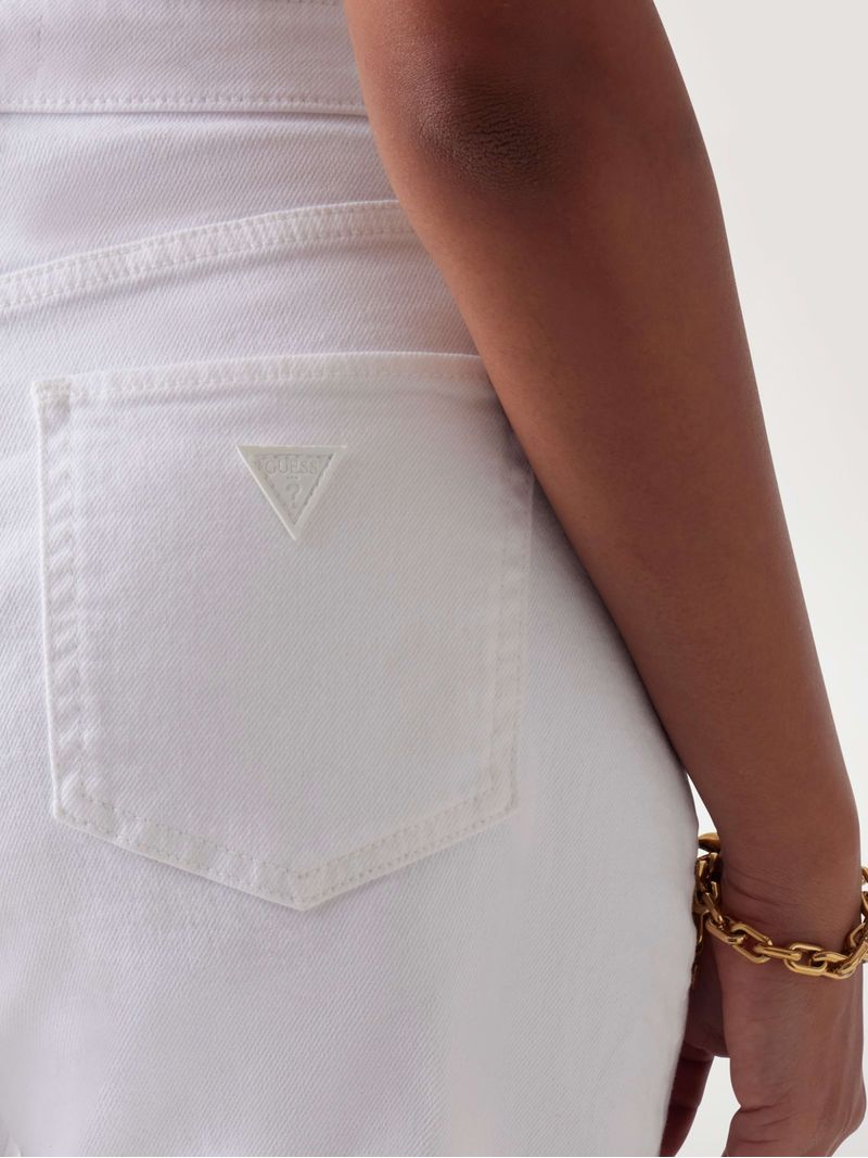 Shorts-Guess-Relaxed