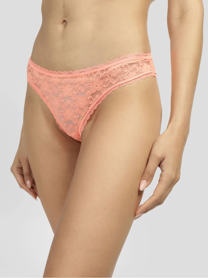 Panty-Set-Guess-Basic