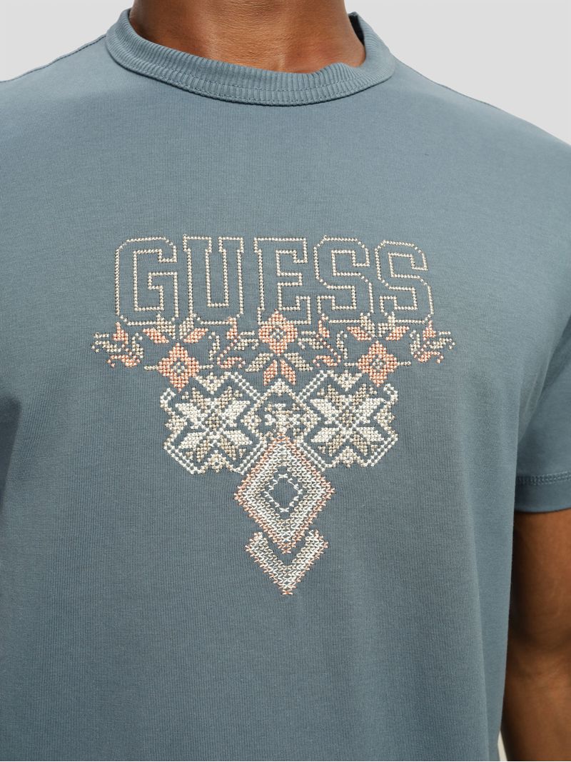 Playera-Guess-Triangle-Tee