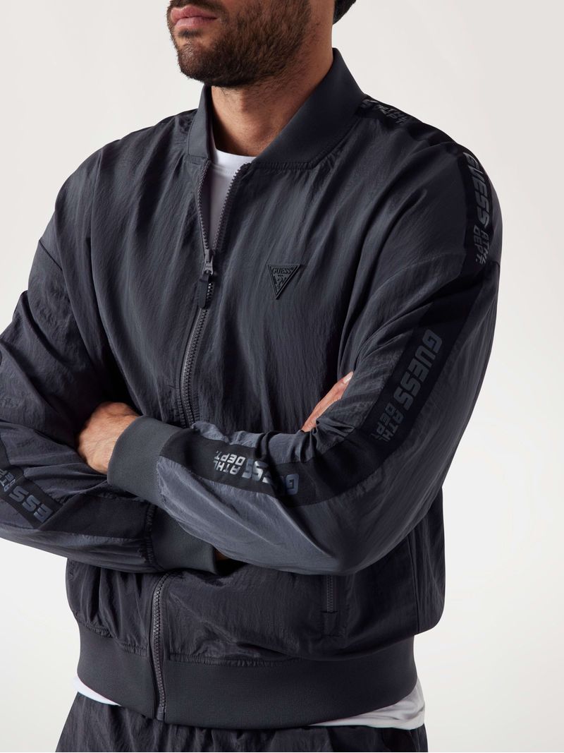sudadera-guess-active-guerino