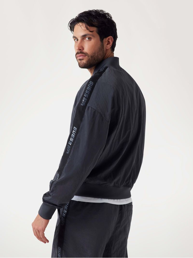 sudadera-guess-active-guerino