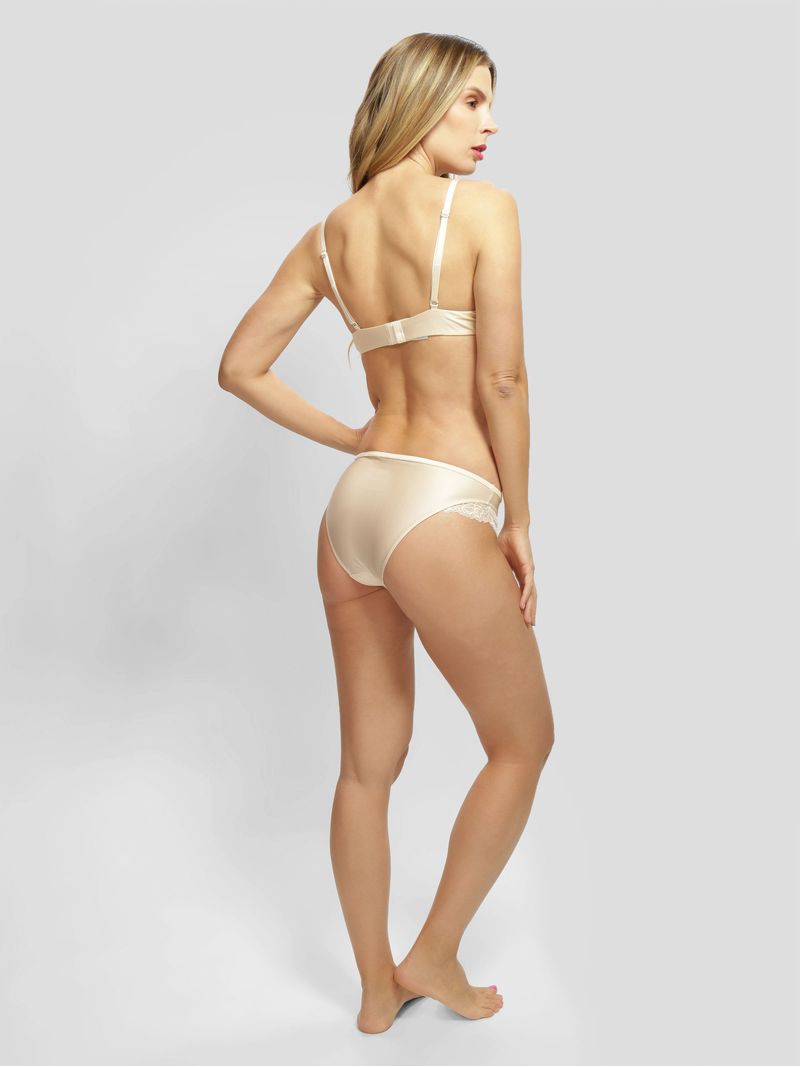 panty-guess-tiziana