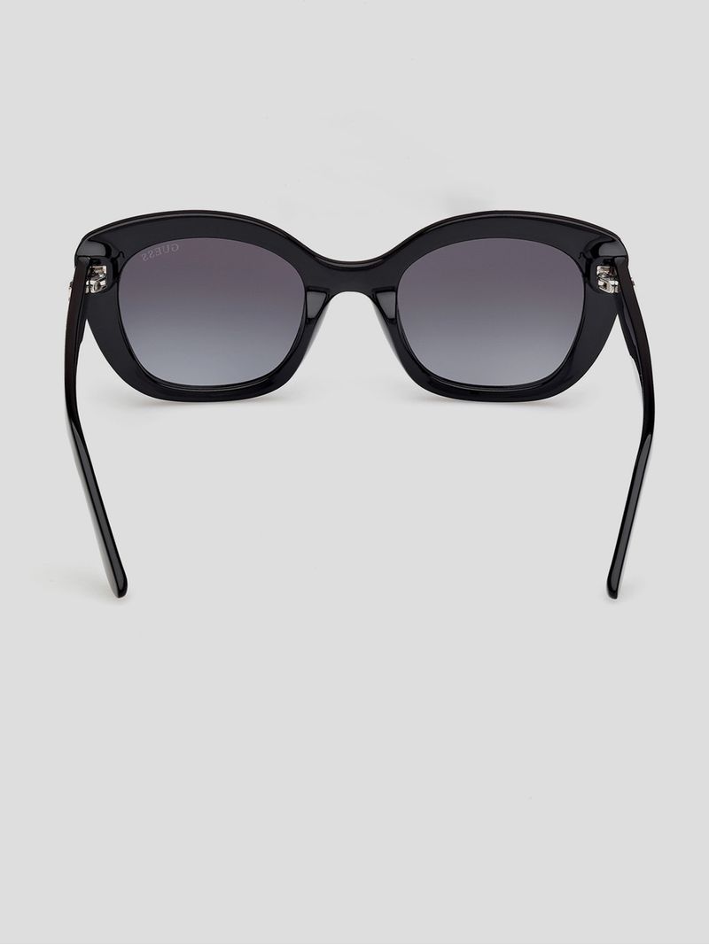 lentes-de-sol-guess-forma-cuadrada-GU00196