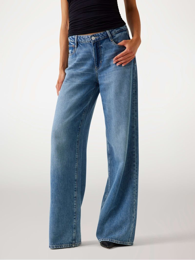 mom-jeans-guess-sexy-palazzo-W5YA96D5QKB
