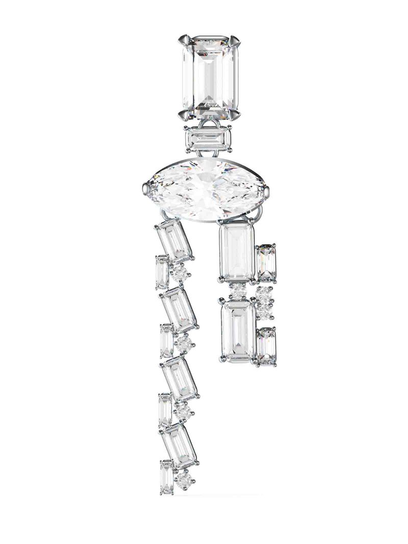 Aretes-Guess-Chandelier