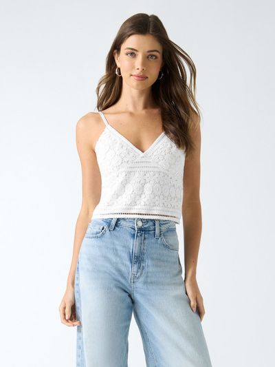 Top Guess Natasha